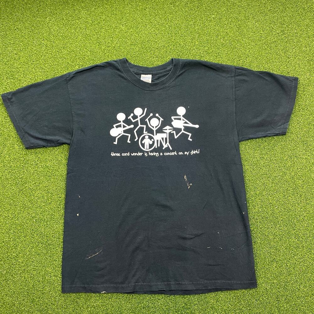 VTG Gildan Three Cord Wonder is Having a Concert on my Shirt Graphic Tee Sz L